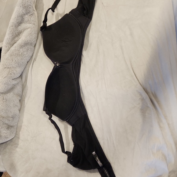 Torrid Curve Wireless Bra - Picture 2 of 4